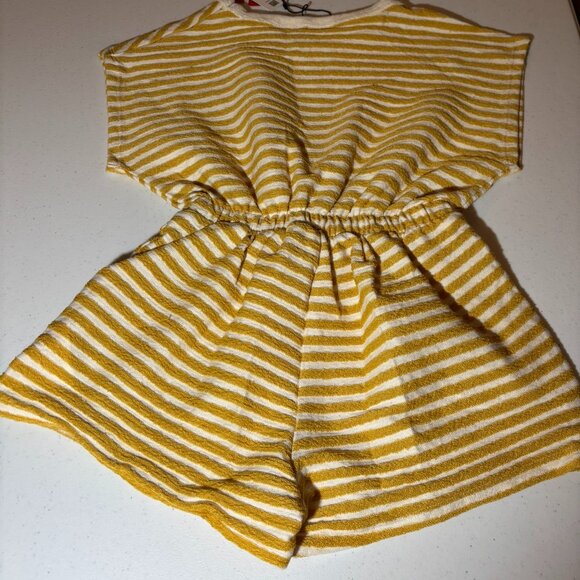 NWT Zara Peanuts Snoopy One Piece Romper Yellow White Stripes - Picture 9 of 11